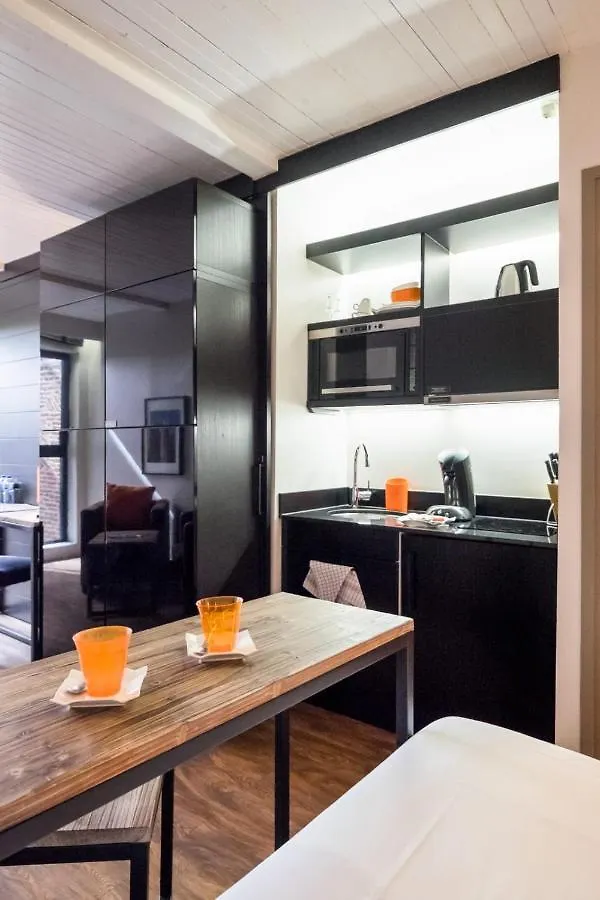Vieille Bourse - Studio Close To Stations And Old City - Welkeys Lille Apartment