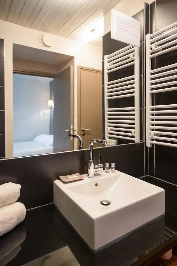 Apartment Vieille Bourse - Studio Close To Stations And Old City - Welkeys Lille France